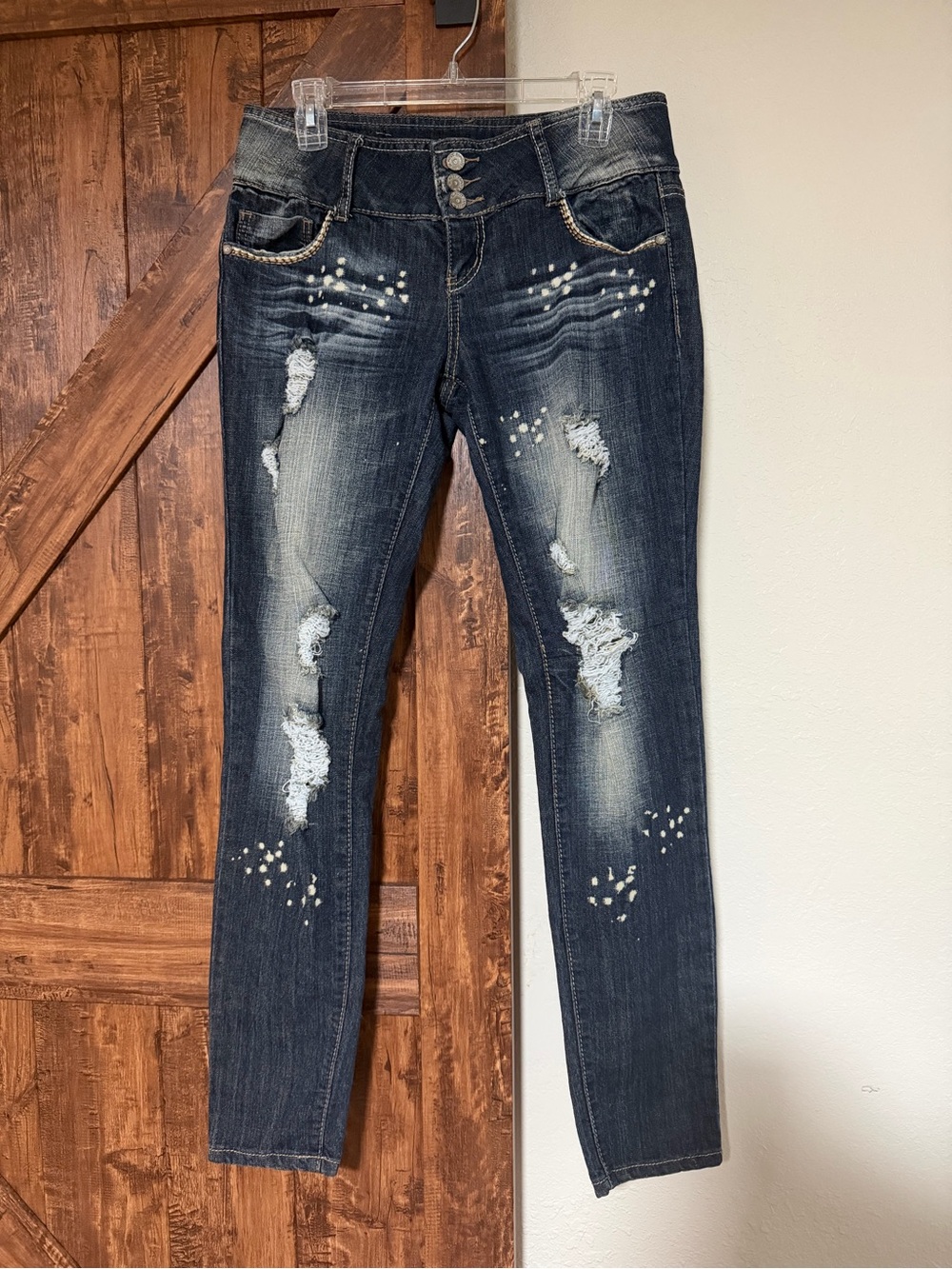 Almost Famous Women Distressed Splattered Low Rise Jeans Size 11